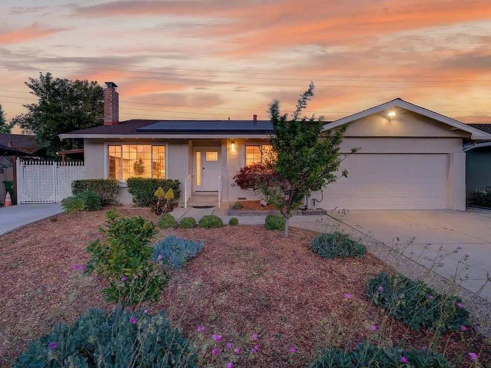 1st image of 184 Sun Blossom Dr