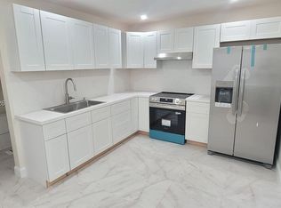 19325 NW 23rd Ave, Miami Gardens, FL 33056