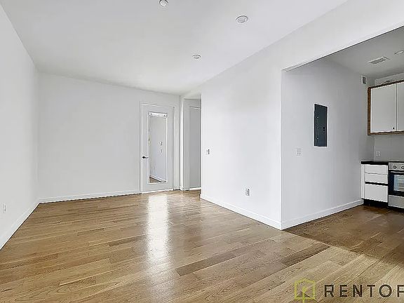3rd image of 1875 Atlantic Ave #508D