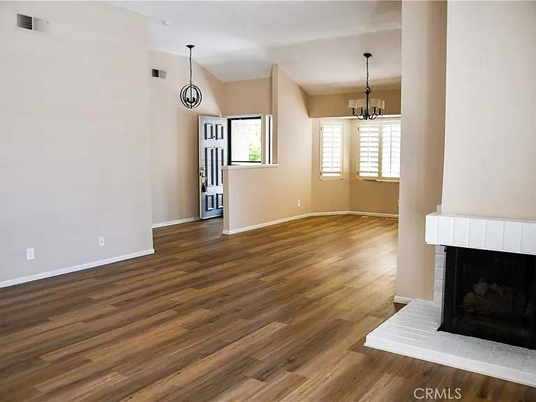 2337 E Skyline Dr — Photo 15