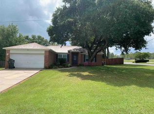 5852 Pebble Ridge Dr, Milton, FL 32583