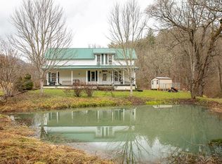 760 Olivet Church Rd, Whittier, NC 28789
