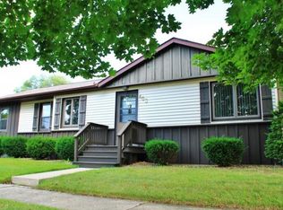 403 Roosevelt St, Fond Du Lac, WI 54935