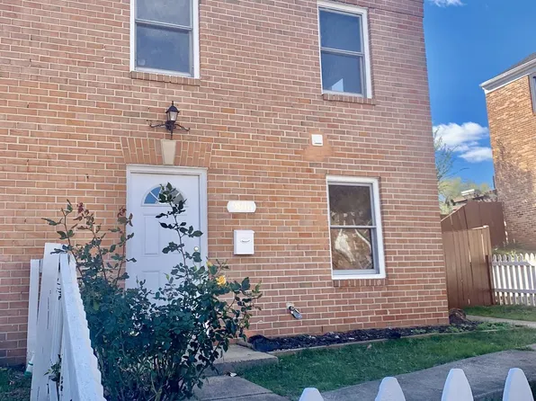 9816 Town Ln, Manassas, VA 20110