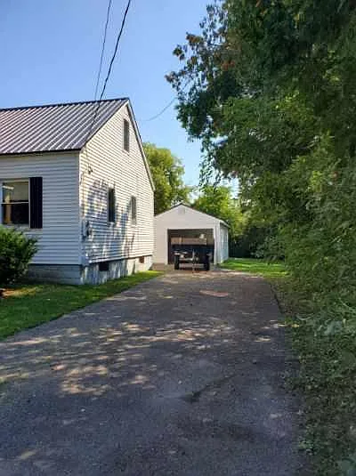 18 Mary St — Photo 2