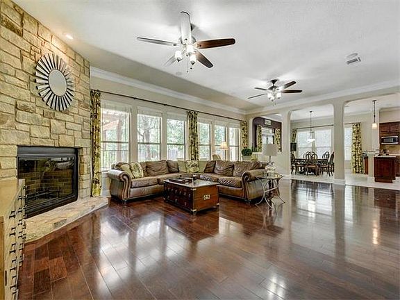 5th image of 10728 Canfield Dr