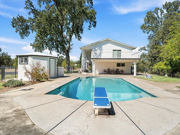 2nd image of 23354 Millville Way