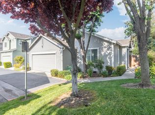 6465 Laguna Mirage Ln, Elk Grove, CA 95758