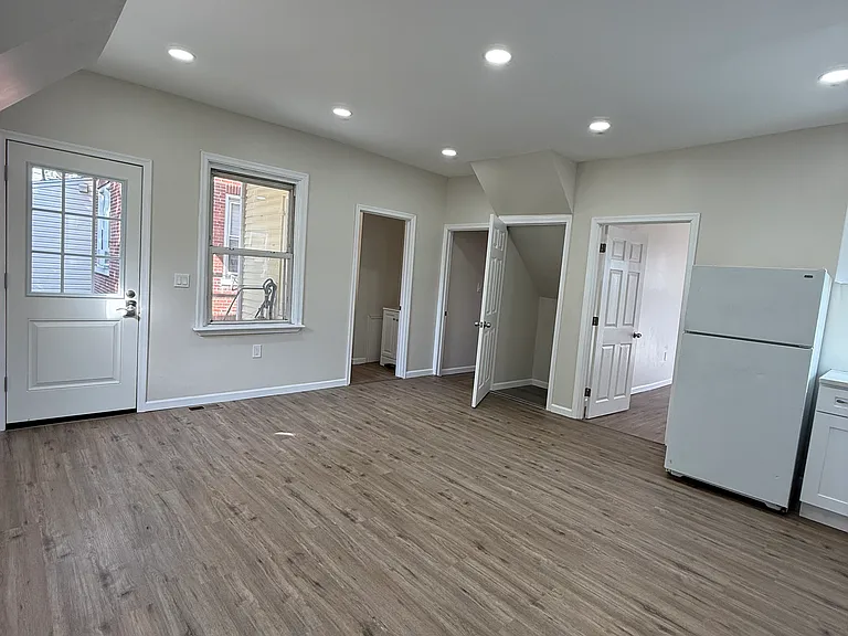 225 Herman Ave #1 — Photo 6