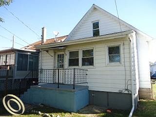 3rd image of 3332 12th St