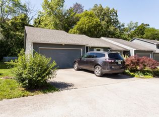 10460 Laura Lee Ln, Knoxville, TN 37922