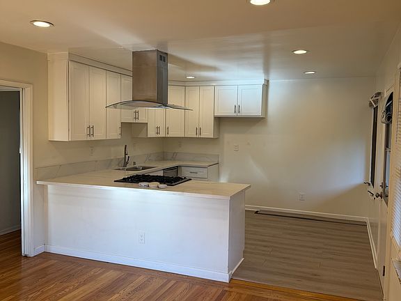 4th image of 547 W Sierra Madre Blvd APT C