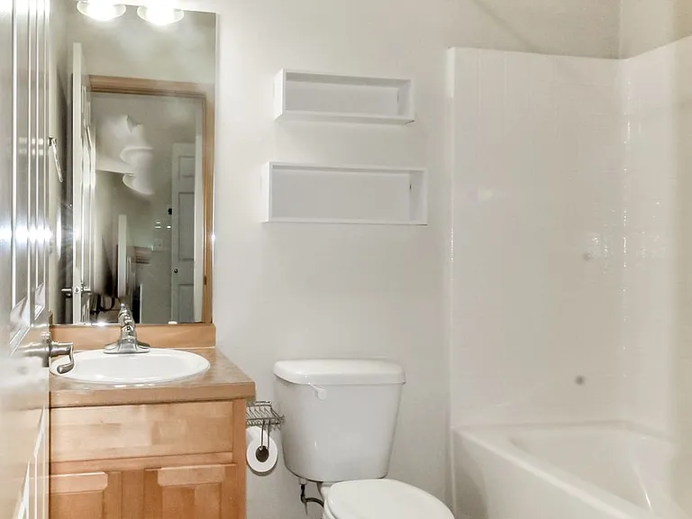 1272 Cooper St — Photo 22