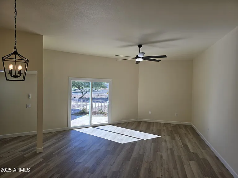 10838 W Thunderbird Blvd — Photo 12