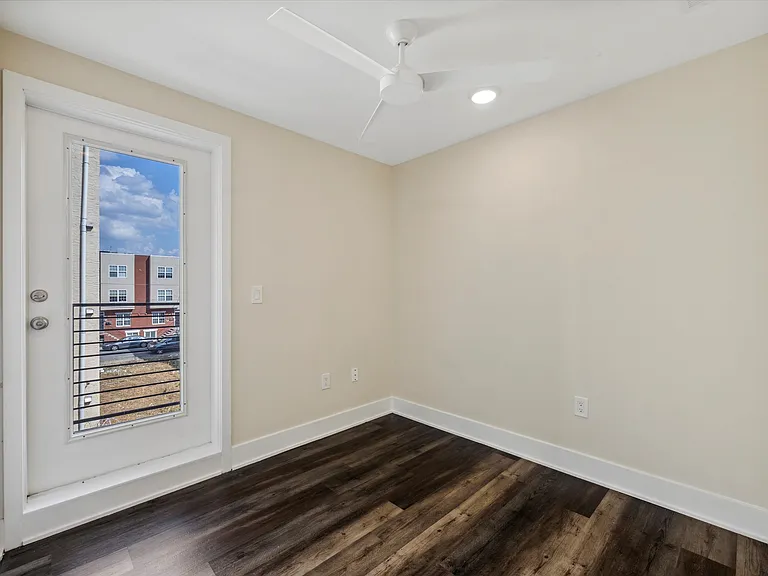 1804 W Berks St — Photo 19