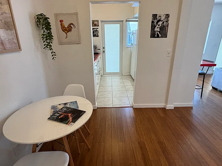 7424 Byron Ave #9B — Photo 23
