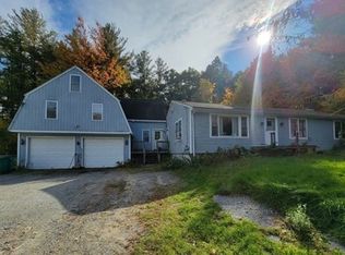 31 Woodworth Ave, Fitchburg, MA 01420
