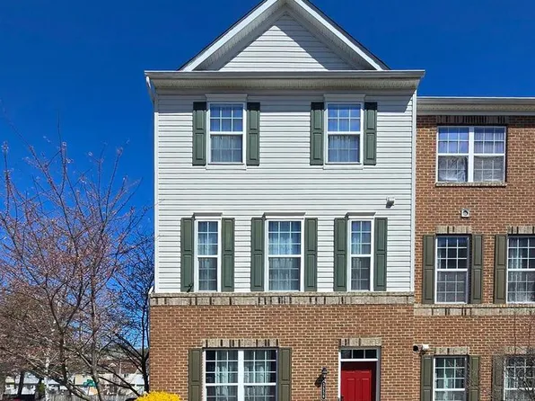 3556 Woodlake Dr Unit 17, Silver Spring, MD 20904