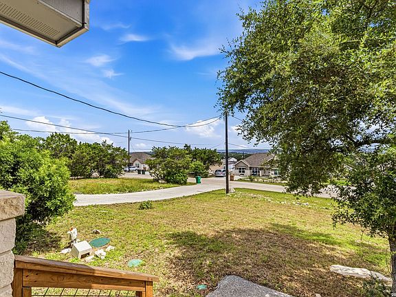 4th image of 1141 High Point Ln