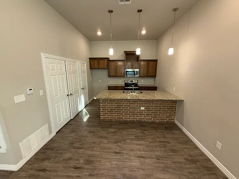 3481 Fenway Cir — Photo 5