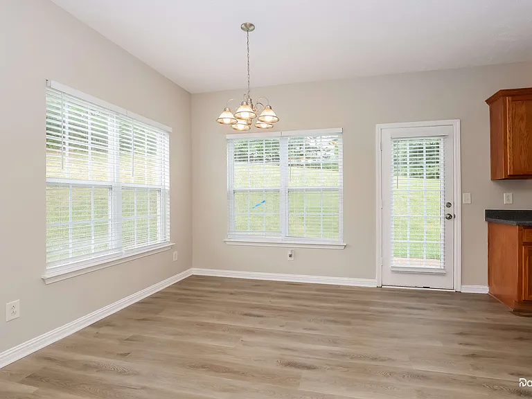 11 Wynfield Ct — Photo 6