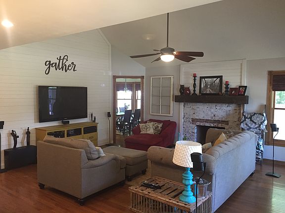 Shiplap accent wall!