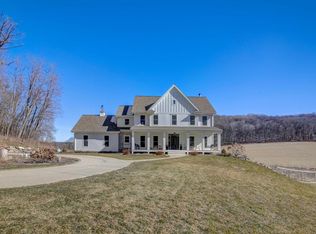 5612 Midland Rd, Mazomanie, WI 53560