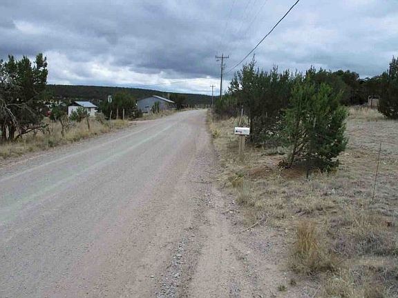 5th image of 231 V Hill Rd