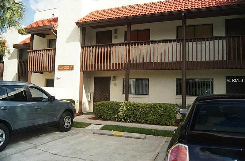 1st image of 1103 Country Club Dr