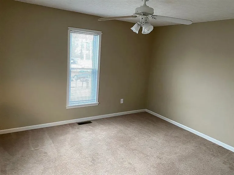 1207 Smallhouse Rd #B — Photo 6