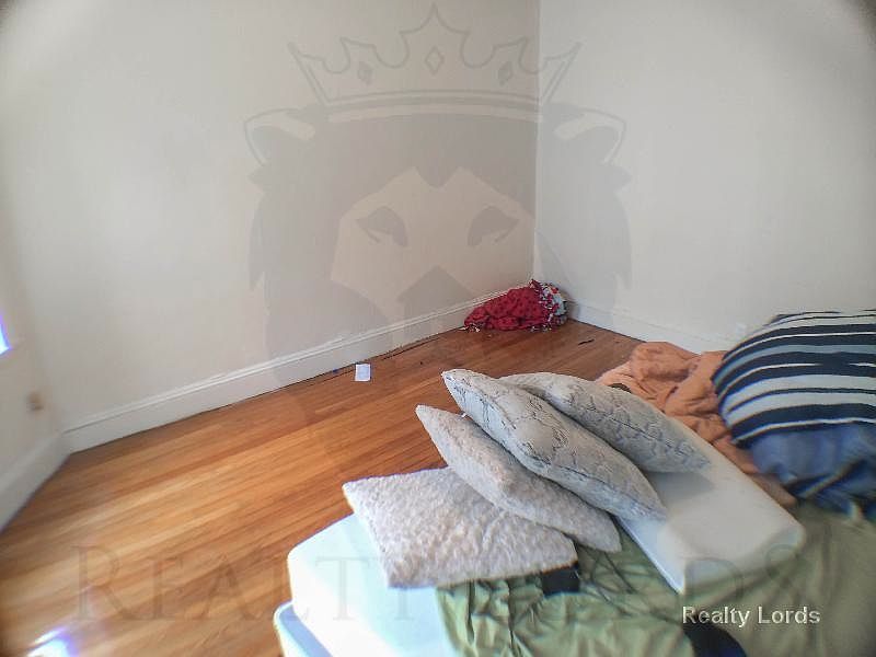 2nd image of 1179 Boylston St APT 037