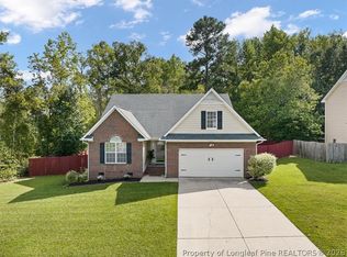8701 Grouse Run Ln, Fayetteville, NC 28314