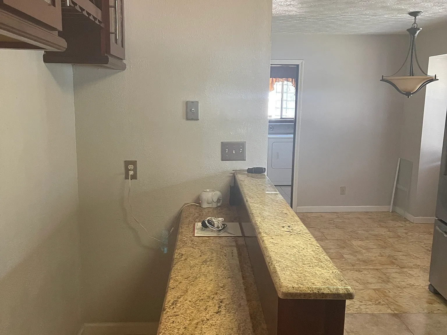 3 bed, 2.0 bath, 1783 sqft, $1,900 — Photo 4