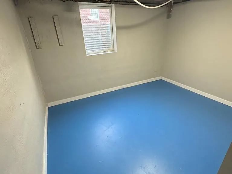 Unit Photo