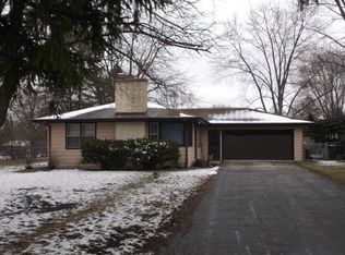 39385 N Meadow Ln, Wadsworth, IL 60083