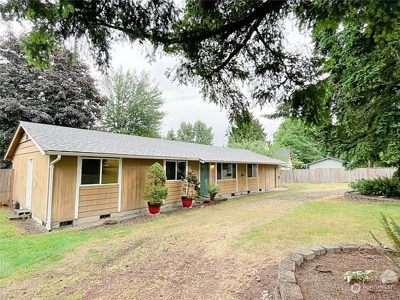 3rd image of 13134 Dogwood Avenue NE