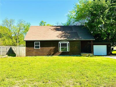 801 N Cayuga St, Frontenac, KS, 66763