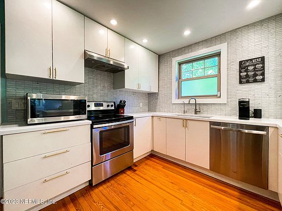 2nd image of 1707 ORLANDO Circle S