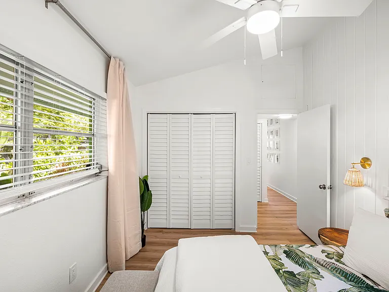 3050 Bird Ave — Photo 8