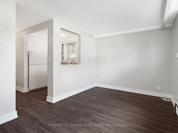 4th image of 15 Virginia Ave