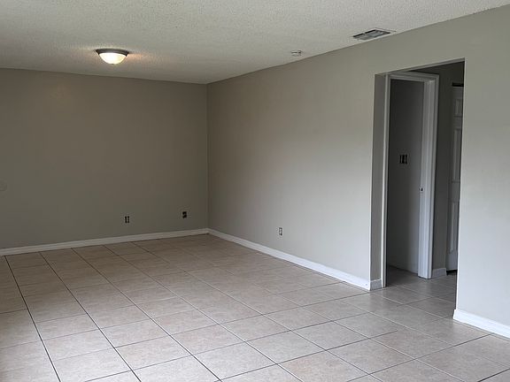 4th image of 2506 N 54th St APT B