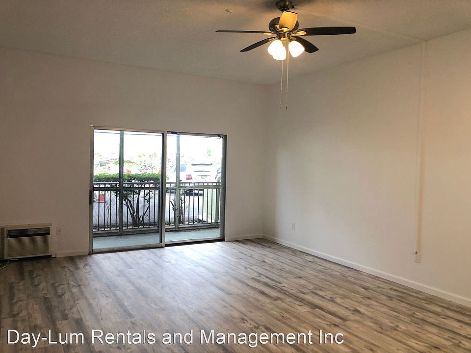 1st image of 355 Kalanianaole St #114