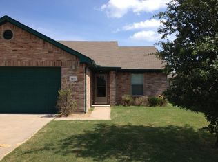 120 Lipan St, Greenville, TX 75402
