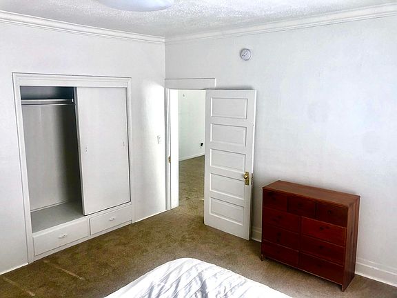 4th image of 260 G St