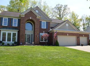 19921 W Kerry Pl, Strongsville, OH