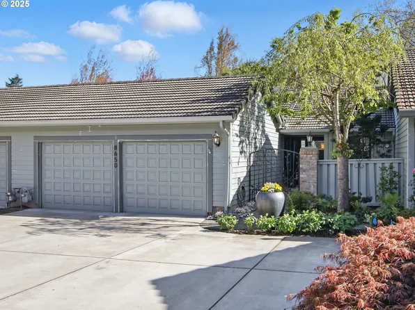 8650 SW Carmel Cir, Wilsonville, OR 97070