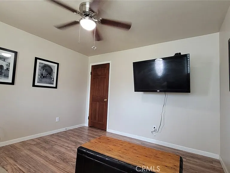 820 Jackson St — Photo 8