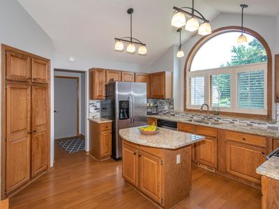 1426 Corral Ln, Woodbury, MN, 55125