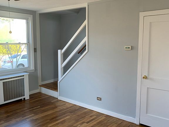 3rd image of 74 Garden Dr #74