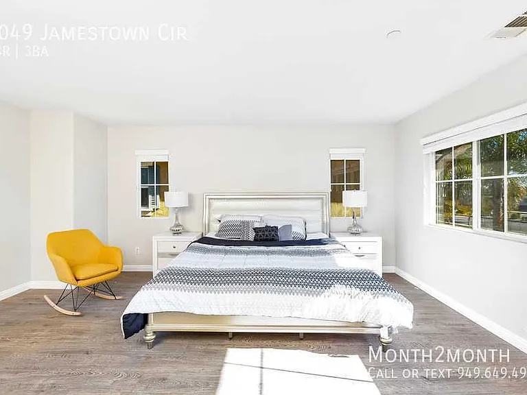 8049 Jamestown Cir — Photo 11